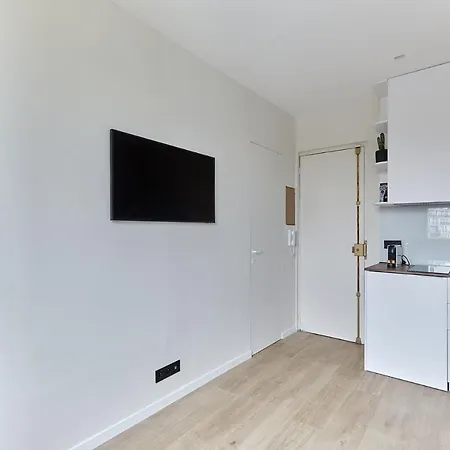 Studio Arc De Triomphe By Studio Prestige
